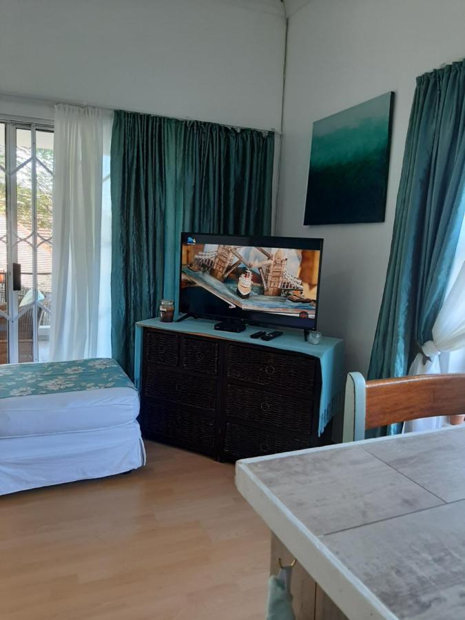 Umtamvuna View Cabanas Port Edward Eksteriør billede