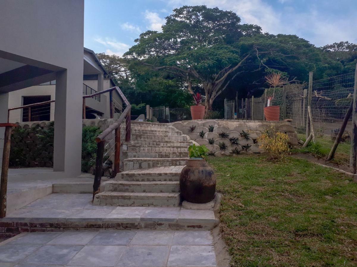 Umtamvuna View Cabanas Port Edward Eksteriør billede
